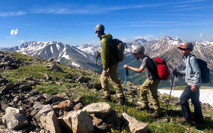 colorado rockies backpacking program for teens